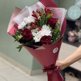 Букет  "Бордовый шик"