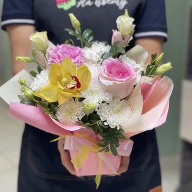 Композиция с орхидеей "Забота о тебе"