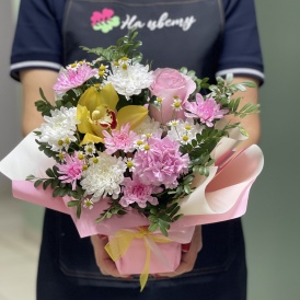 Композиция с орхидеей "Думаю о тебе!"