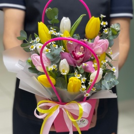 Композиция в сумочке "Весенний аромат"