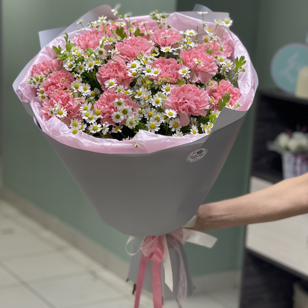 Букет "Ромашки в розово-персиковом облаке"