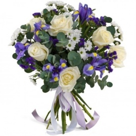 Букет с ирисами "Морская пена"