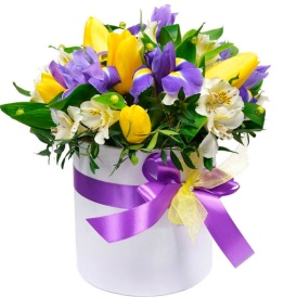 Композиция в коробке "Весенняя капель"