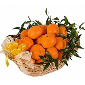 Корзина с мандаринами